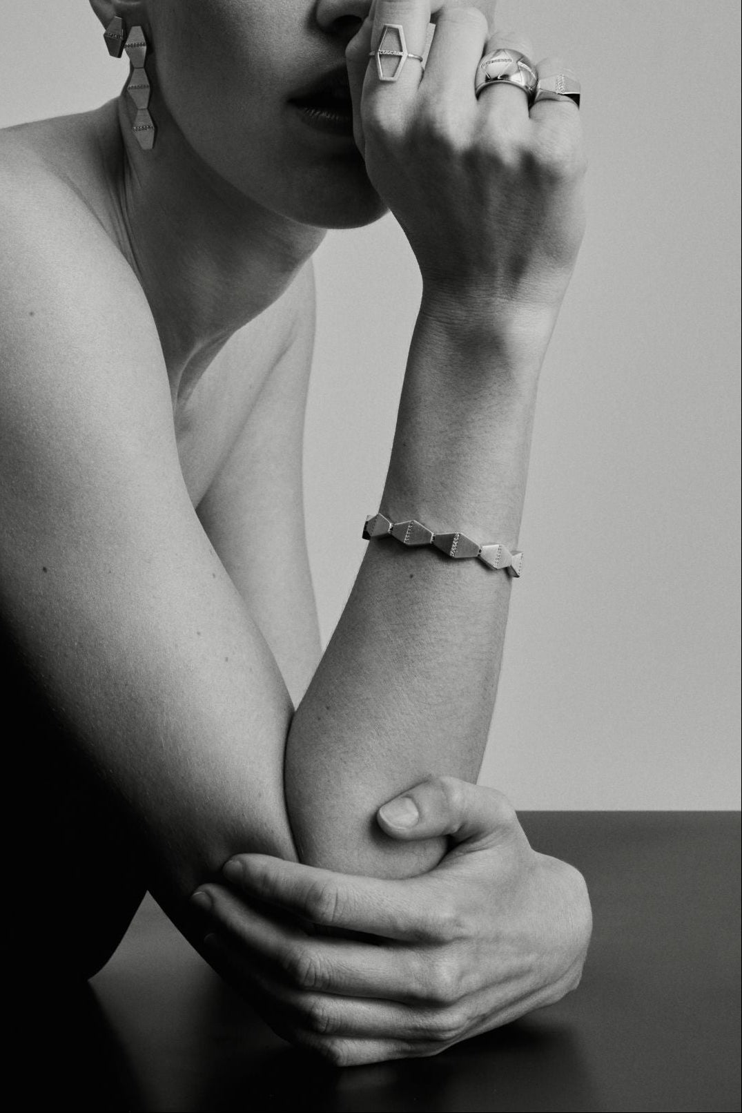 Pulseira Coluna Infinita